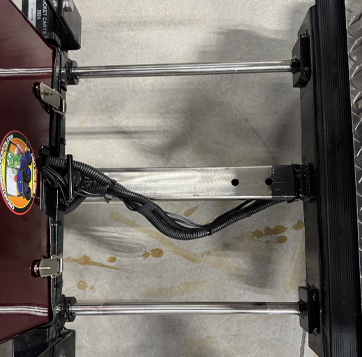 cricket-mini-golf-cart-sliding-stabilizing-bars